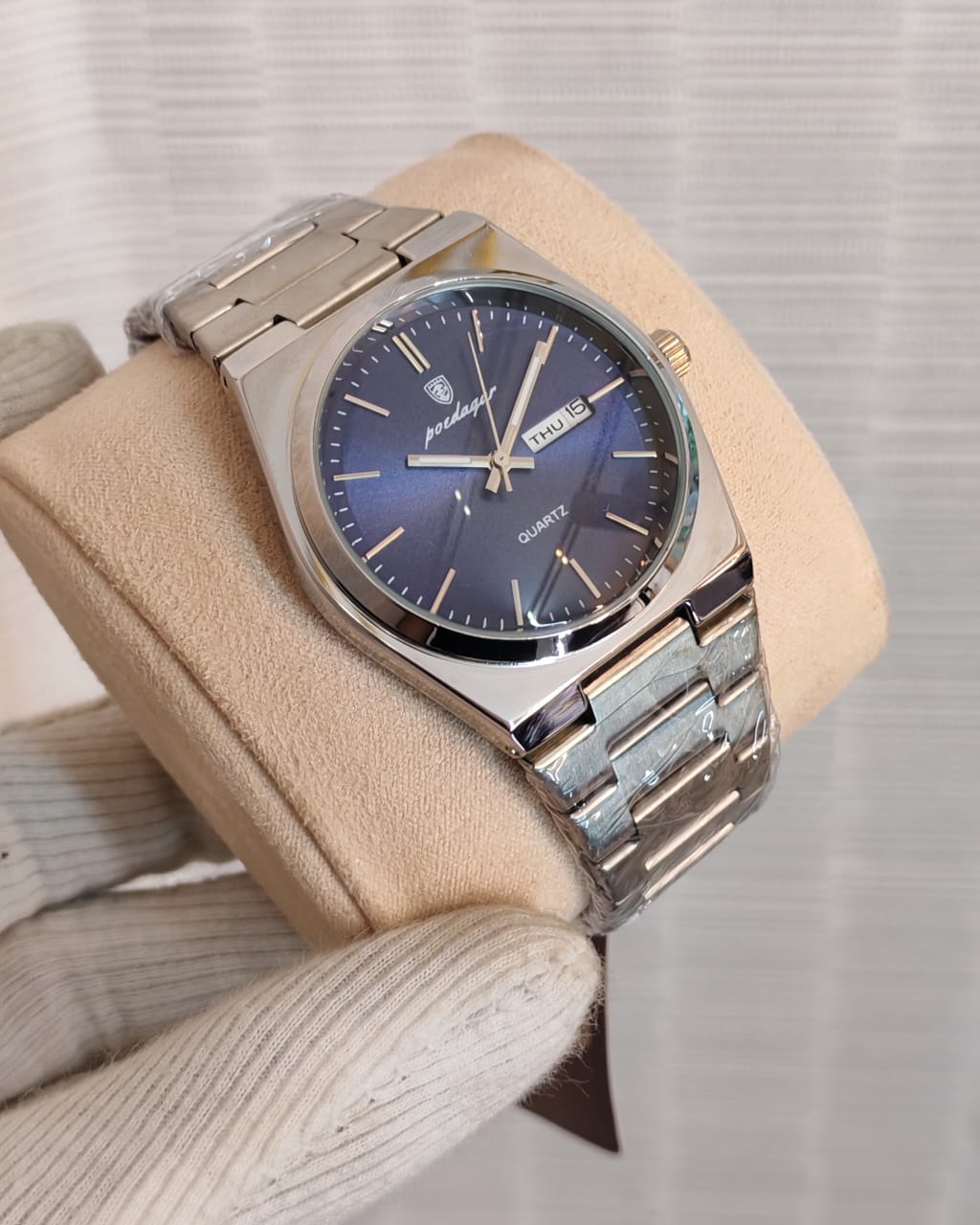 POEDAGAR 930 Business Luminous Stainless Steel Quartz Men’s Watch - Image 4