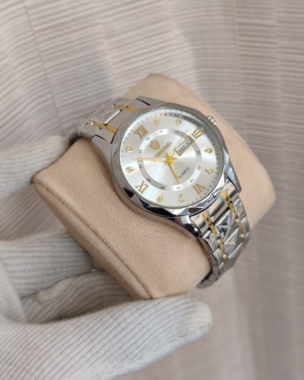 Binbond Watch 2521 in Bangladesh